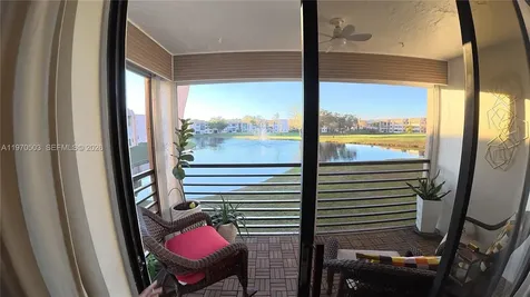 10303 Sunrise Lakes Boulevard Sunrise FL 33322