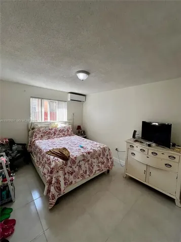 1836 SW 6th Street Miami FL 33135