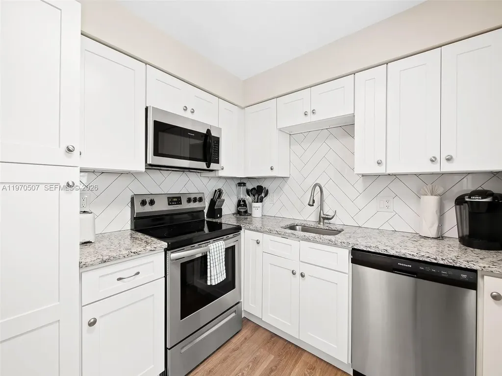 3405 Norfolk Street Pompano Beach FL 33062