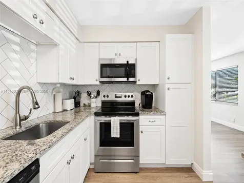 3405 Norfolk Street Pompano Beach FL 33062