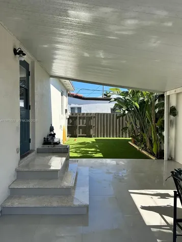 34 SE 3rd Terrace Dania Beach FL 33004