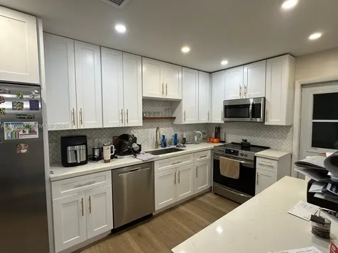 34 SE 3rd Terrace Dania Beach FL 33004