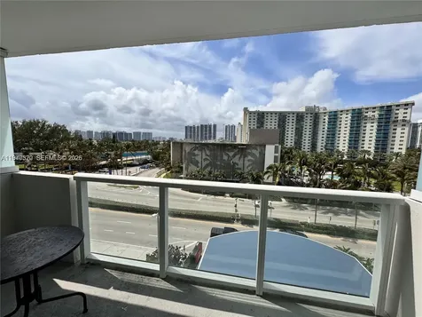 19201 Collins Avenue Sunny Isles Beach FL 33160