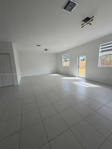 2638 SE 9th Street Homestead FL 33035