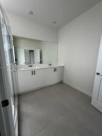 2638 SE 9th Street Homestead FL 33035
