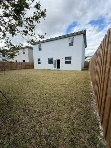 2638 SE 9th Street Homestead FL 33035