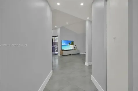 17032 NW 63rd Place Hialeah FL 33015