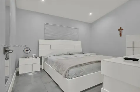 17032 NW 63rd Place Hialeah FL 33015