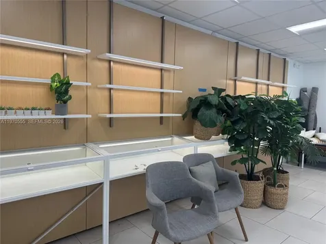 505 NE 125th Street North Miami FL 33161