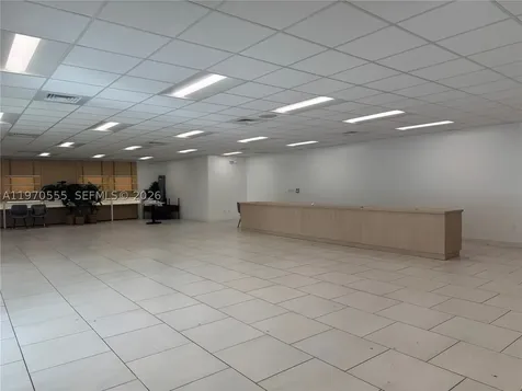 505 NE 125th Street North Miami FL 33161