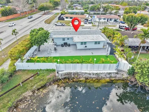 5521 SW 104th Avenue Miami FL 33165