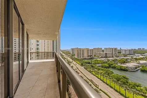 16275 Collins Avenue Sunny Isles Beach FL 33160
