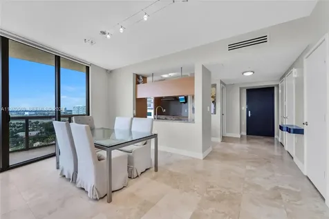 16275 Collins Avenue Sunny Isles Beach FL 33160