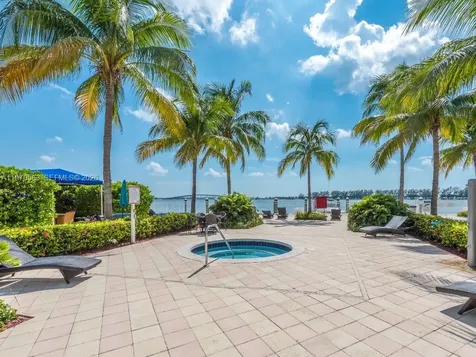 2101 Brickell Avenue Miami FL 33129