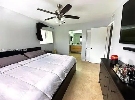 9729 Hammocks Boulevard Miami FL 33196