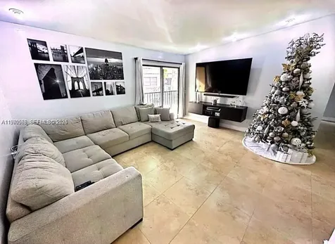 9729 Hammocks Boulevard Miami FL 33196