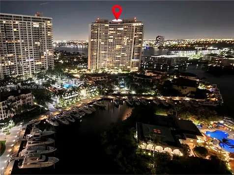 1000 E Island Boulevard Aventura FL 33160