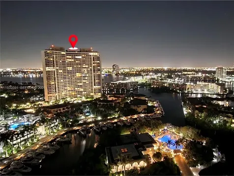 1000 E Island Boulevard Aventura FL 33160