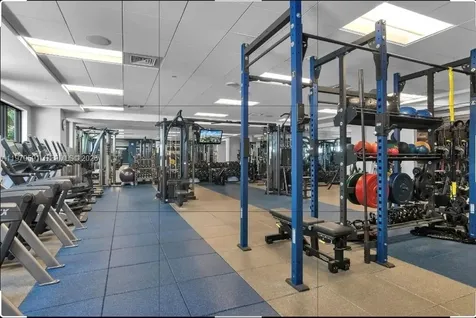 1000 E Island Boulevard Aventura FL 33160
