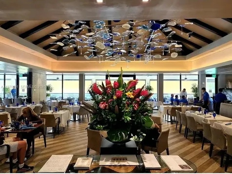 1000 E Island Boulevard Aventura FL 33160