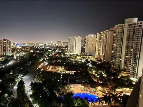 1000 E Island Boulevard Aventura FL 33160