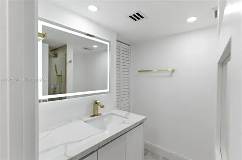 5701 Collins Avenue Miami Beach FL 33140