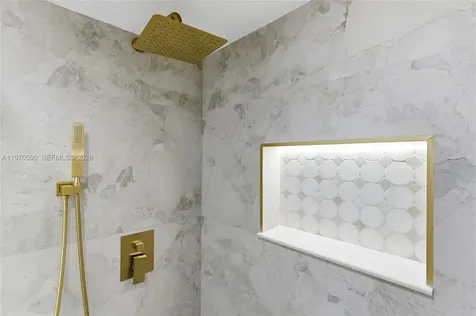 5701 Collins Avenue Miami Beach FL 33140
