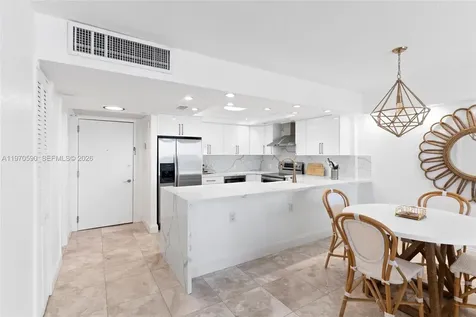 5701 Collins Avenue Miami Beach FL 33140