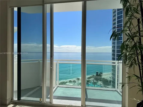 3001 S Ocean Drive Hollywood FL 33019