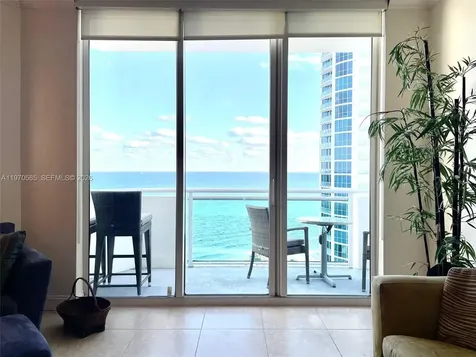 3001 S Ocean Drive Hollywood FL 33019