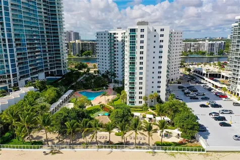 3001 S Ocean Drive Hollywood FL 33019