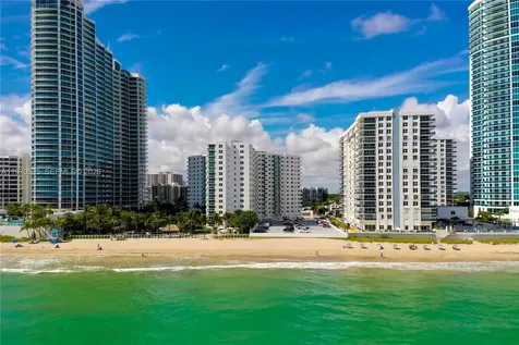 3001 S Ocean Drive Hollywood FL 33019