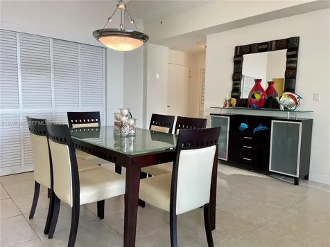 3001 S Ocean Drive Hollywood FL 33019