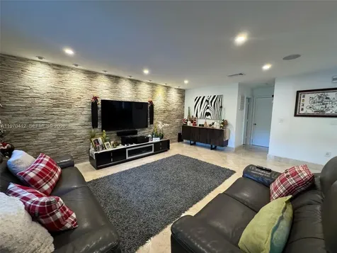 10973 NW 53rd Lane Doral FL 33178