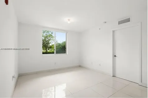2651 NE 212th Terrace Miami FL 33180