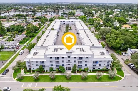 2651 NE 212th Terrace Miami FL 33180