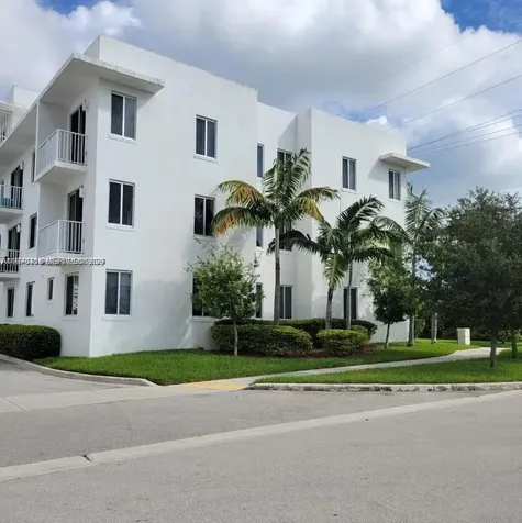2651 NE 212th Terrace Miami FL 33180