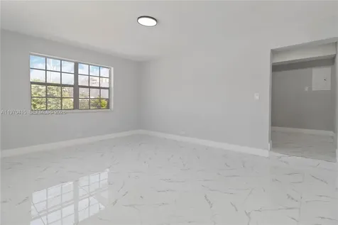 1721 NW 51st Street Miami FL 33142