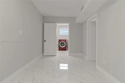 1721 NW 51st Street Miami FL 33142