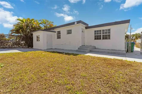 1721 NW 51st Street Miami FL 33142