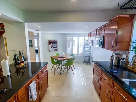 956 Mockingbird Lane Plantation FL 33324