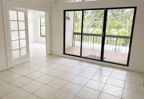 956 Mockingbird Lane Plantation FL 33324