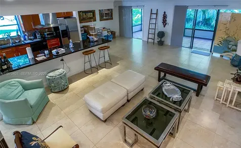 956 Mockingbird Lane Plantation FL 33324