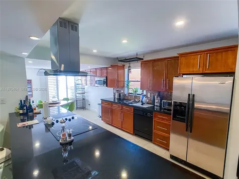 956 Mockingbird Lane Plantation FL 33324