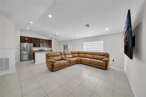 1105 NW 24th Place Cape Coral FL 33993