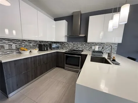 10832 NW 84th Street Doral FL 33178
