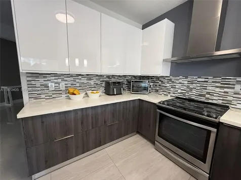 10832 NW 84th Street Doral FL 33178