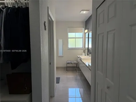 10832 NW 84th Street Doral FL 33178