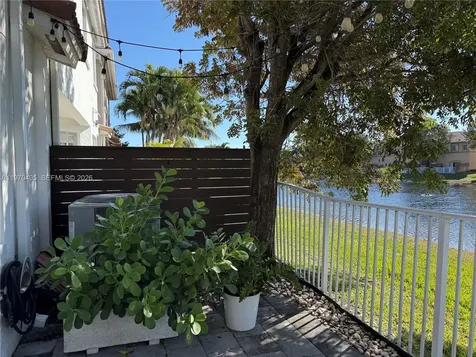 10832 NW 84th Street Doral FL 33178