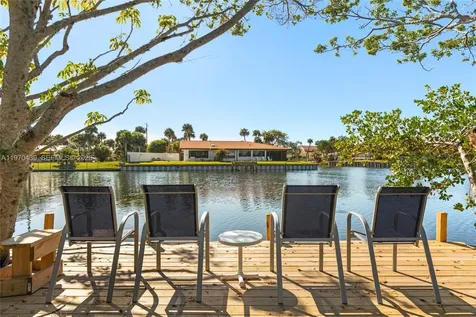 124 Aucila Road Cocoa Beach FL 32931